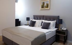 Hotel Vila Tina